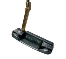 Workshop 801T Carbon/Stainless with Black Oxide Finish