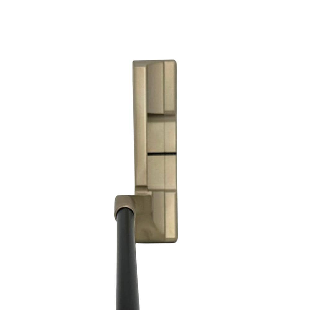 Studio Tesora 2  W/UST Graphite Shaft