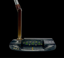 Workshop 801T LN Carbon/Stainless with Black Oxide