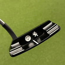 DEMO Piretti Midnight Black Series Lucca
