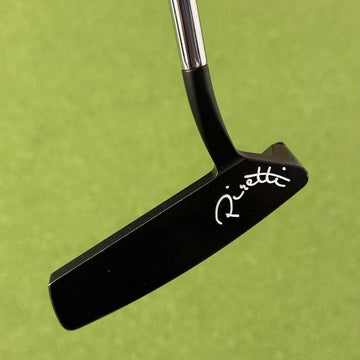 DEMO Piretti Midnight Black Series Lucca