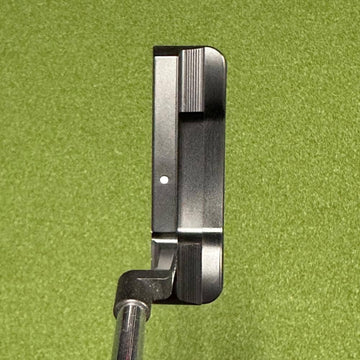 DEMO Piretti Midnight Black Series Cuvio