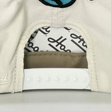Piretti Cotton Twill Hood Hat - White