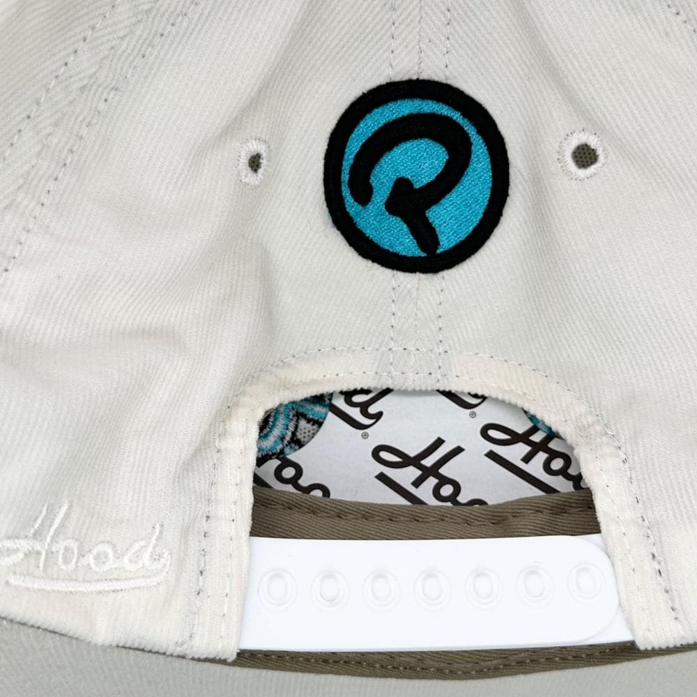 Piretti Cotton Twill Hood Hat - White