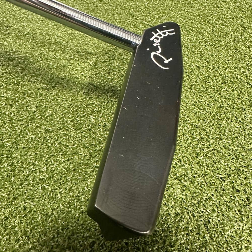 DEMO Piretti Midnight Black Series Matera DB